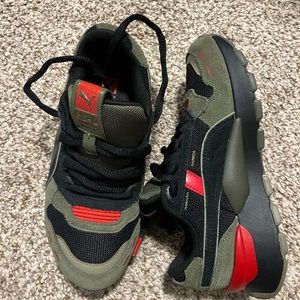 Puma RS 2.0 Tip-Off Black/Grape Leaf-High Risk Red 383551 01 Big Kids US 4